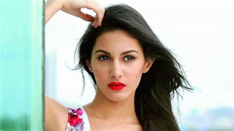 Interesting facts about Amyra Joy