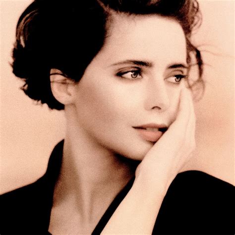 Isabella Rossellini: A Hollywood Legend