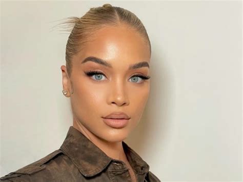 Jasmine Sanders Biography