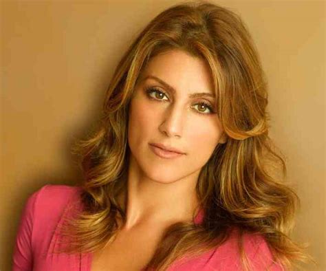 Jennifer Esposito: Height Revealed