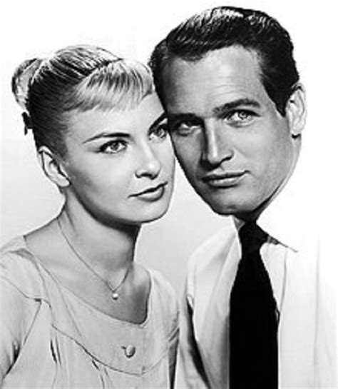 Joanne Woodward's Height: Standing Tall