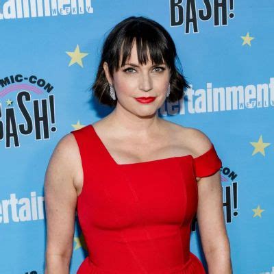 Julie Ann Emery's Net Worth and Wealth