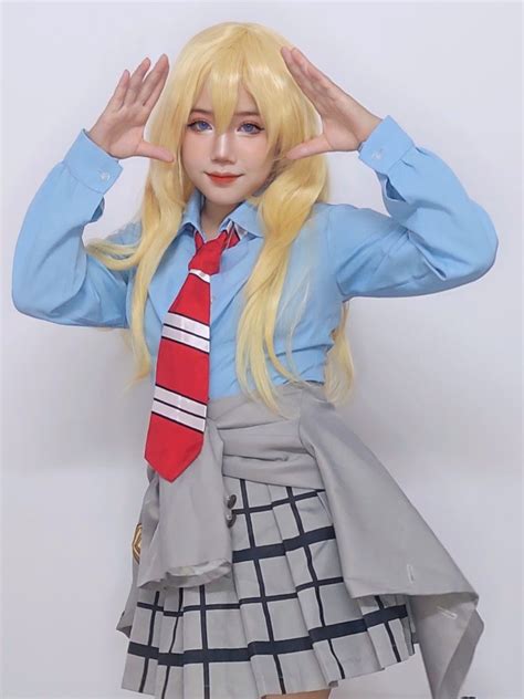 Kaori's Unique Style and Fashion