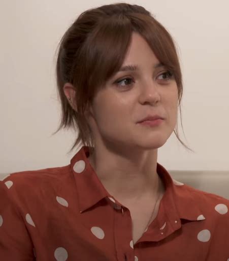 Kathryn Prescott: Early Life and Education