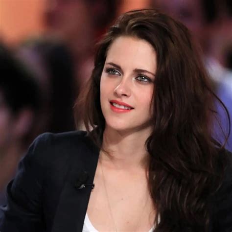 Kirsten Stewart's Diet and Fitness Routine