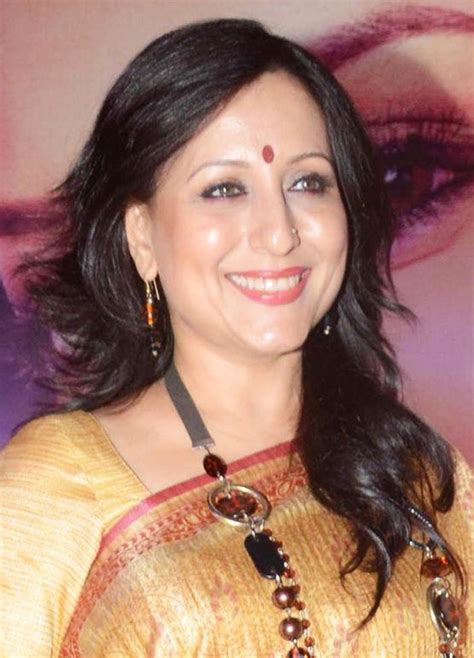 Life Story of Kishori Shahane Vij