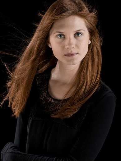 Linda Weasley: Height and Body Measurements