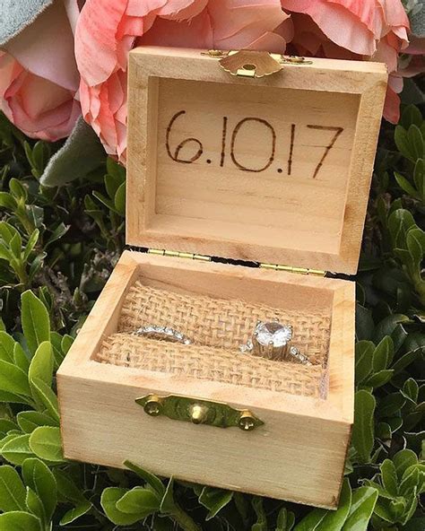 Looking for an Engagement Ring Box that Doubles as a Keepsake?