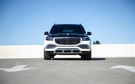 Luxury and Comfort Combined: Unleashing the Opulence of Sleek SUVs