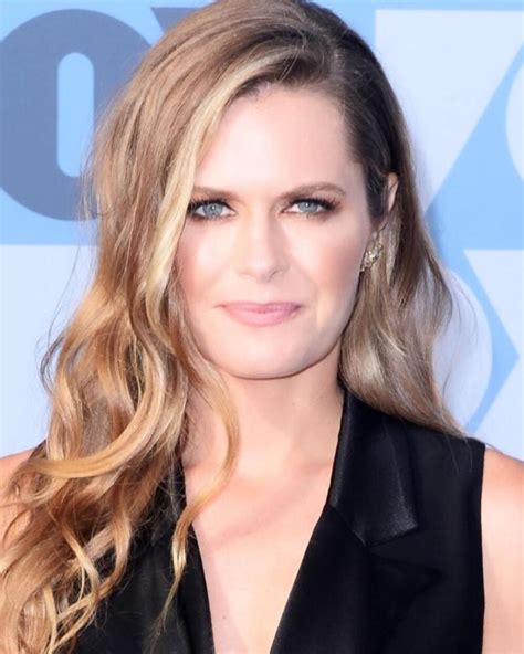 Maggie Lawson Biography