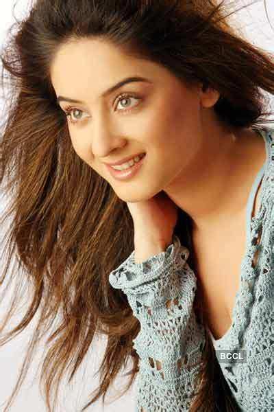 Mahi Vij: Beauty and Talent Combined