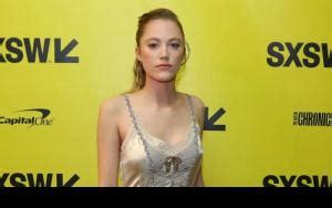 Maika Monroe: Social Media Presence