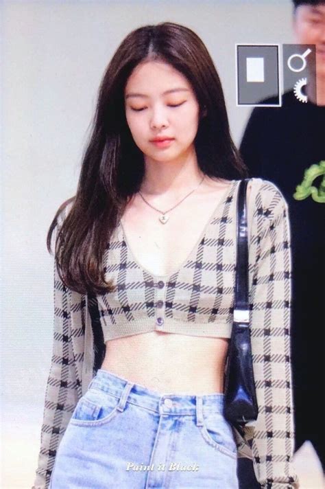 Measuring Up: Jennie Inhyeong's Height and Figure