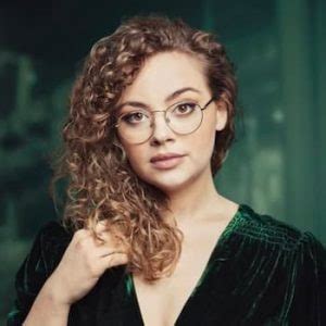 Meet Carrie Hope Fletcher: A Brief Biography