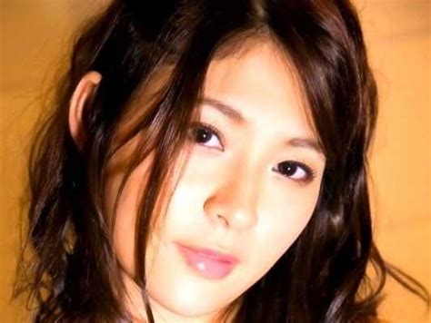 Megu Fujiura Biography