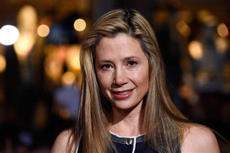 Mira Sorvino: Personal Life and Philanthropy