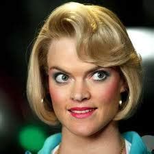 Missi Pyle: Early Life and Education