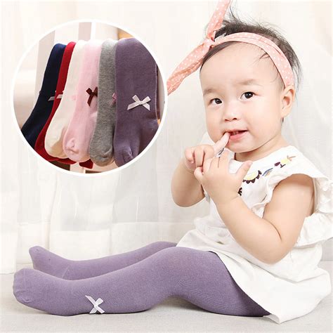 Mixing Fashion and Function: Why Infant Stockings Are Important