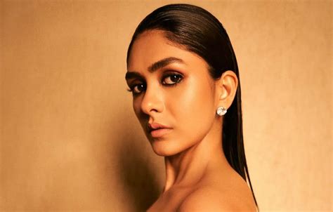 Mrunal Thakur's journey to Bollywood stardom