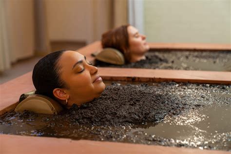 Mud Baths: From Wellness Trend to Ancient Healing Practice