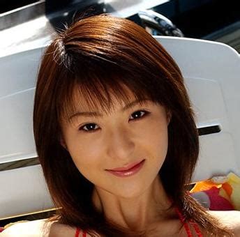 Naho Ozawa's Favorite Hobbies and Interests