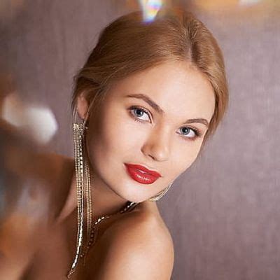 Net Worth: Evaluating Kseniya's Financial Success