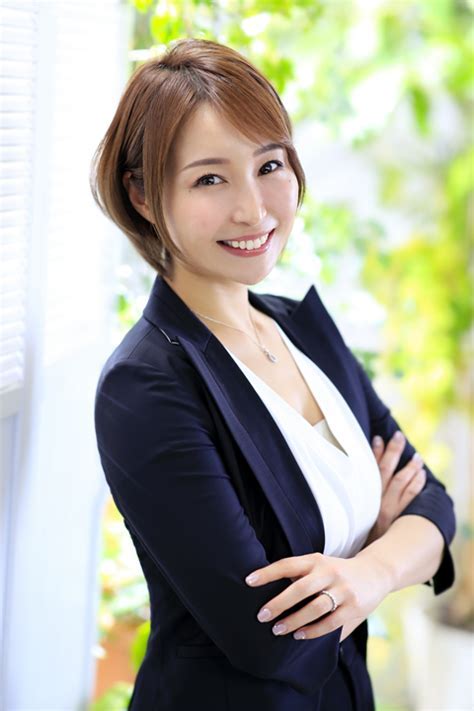 Net Worth Breakdown: Saori Yamamoto's Wealth