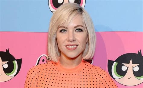 Net Worth of Carly Rae Jepsen