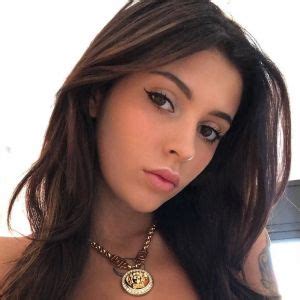 Net Worth of Sara Calixto