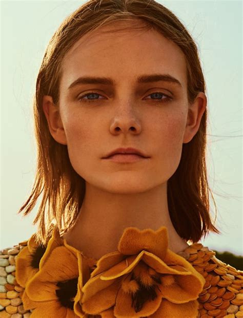 Nimue Smit Bio