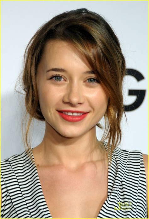 Olesya Rulin Age: How Old is She?