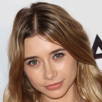 Olesya Rulin Biography: Early Life and Career