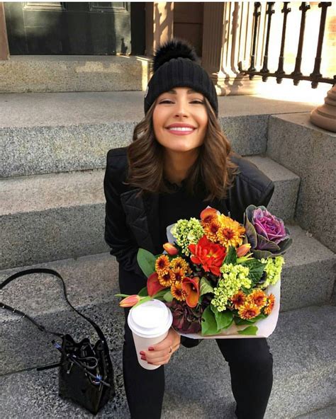 Olivia Culpo: From Beauty Queen to Fashion Icon