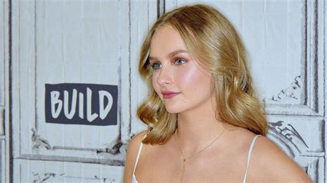 Olivia DeJonge's Years, Vertical Measurements, and Physical Appearance