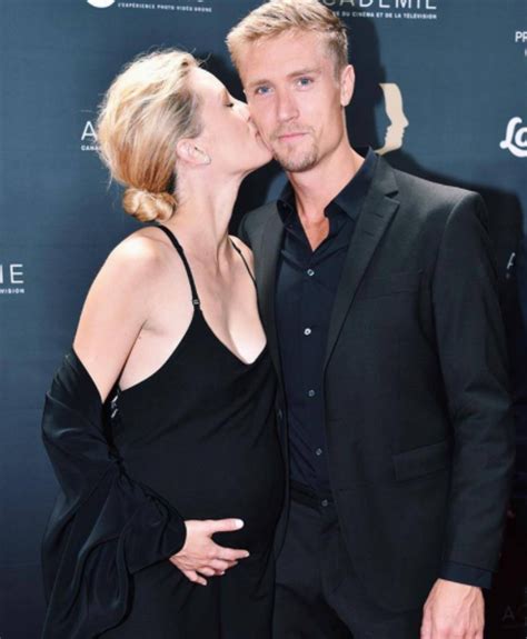 Personal Life: Evelyne Brochu's Relationships and Family