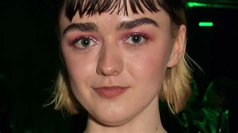 Personal Life Insights: Maisie Williams' Relationships