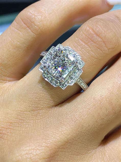 Personalizing the Ideal Engagement Ring