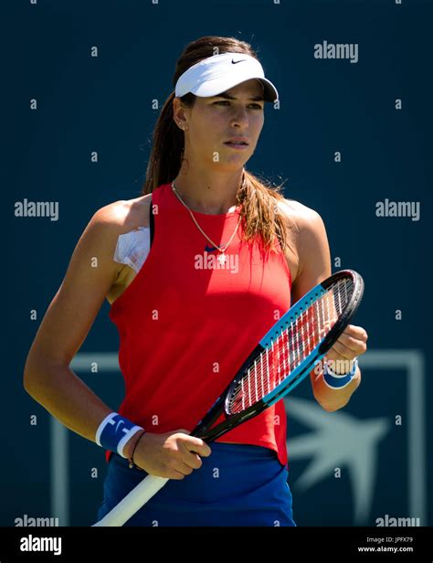 Philanthropic Endeavors of Ajla Tomljanovic