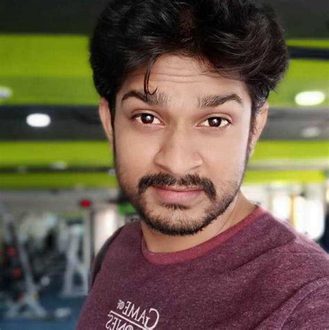 Physical Appearance: Sandeep Madhav's Height and Physique