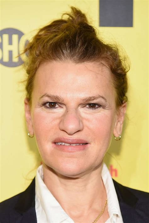 Physical Appearance of Sandra Bernhard