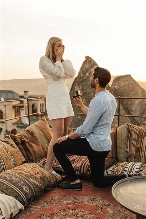 Planning the Perfect Marriage Proposal: Tips for an Unforgettable Moment