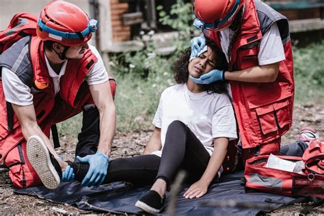 Providing Vital First Aid to a Person in Distress