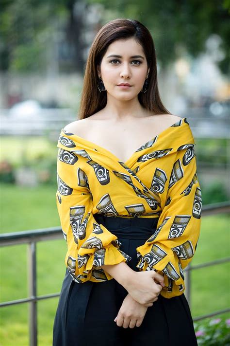 Raashi Khanna Age