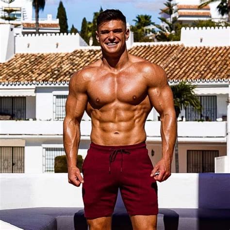 Rob Lipsett: An Icon in the Fitness Influencer World