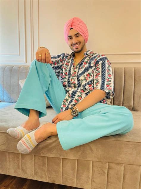 Rohanpreet's Love for Fashion