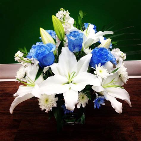 Roses and Lilies: The Most Frequently Utilized Flowers in Memorial Offerings