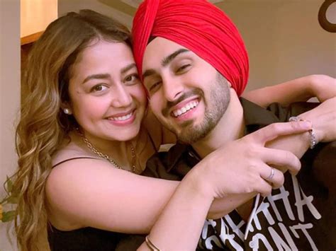 Rumors and Relationship Status of Rohanpreet