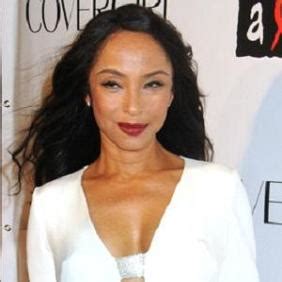 Sade Rose's Net Worth: What's Her Wealth?