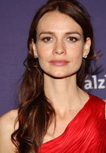 Saffron Burrows: A Feminist Icon