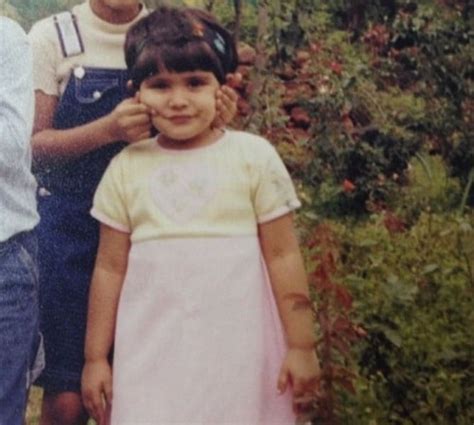 Saloni's Early Life and Childhood